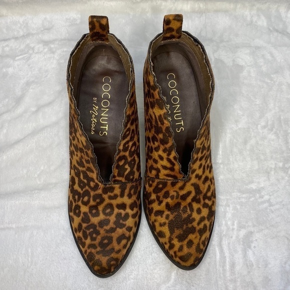 𝅺coconuts by Matisse Addie Leopard Print Ankle Booties Size 6.5M - Picture 3 of 16